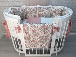 Комплект в овальную и круглую кроватку Розовые цветы 18 предметов Marele
