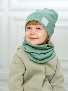 Детская шапочка и снуд зелёный