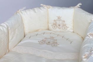 Комплект в овальную и круглую кроватку Инфанты Lappetti