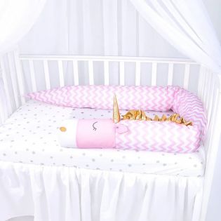 Бортик в кроватку Единорожка розовая